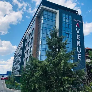Avenue Hotel